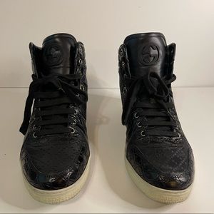 2010 Gucci diamante alligator skin sneakers Used like new size 9.5 mens